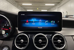 musta Mercedes-Benz C 2021 kuva 14.