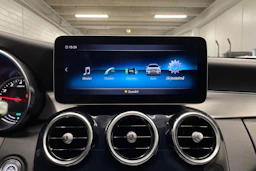 musta Mercedes-Benz C 2021 kuva 16.