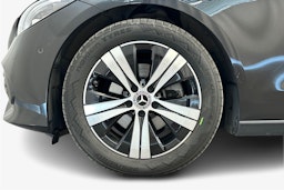 musta Mercedes-Benz C 2022 kuva 11.