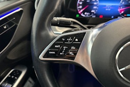 musta Mercedes-Benz C 2022 kuva 22.