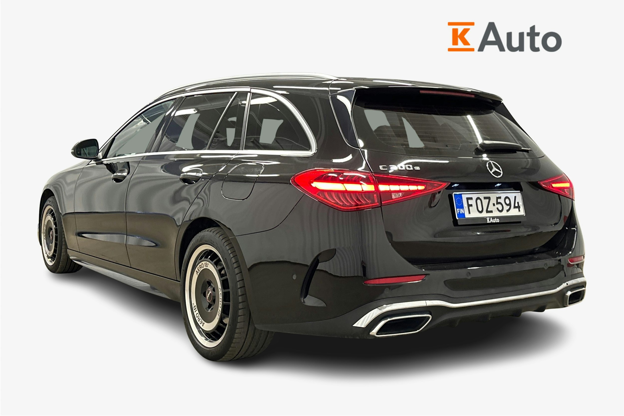 musta Mercedes-Benz C 2022 kuva 2.