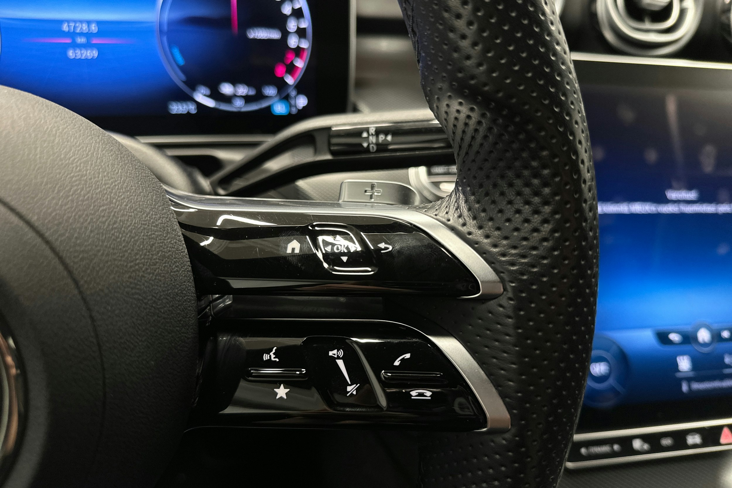 musta Mercedes-Benz C 2022 kuva 17.