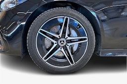 met. musta Mercedes-Benz C 2022 kuva 16.