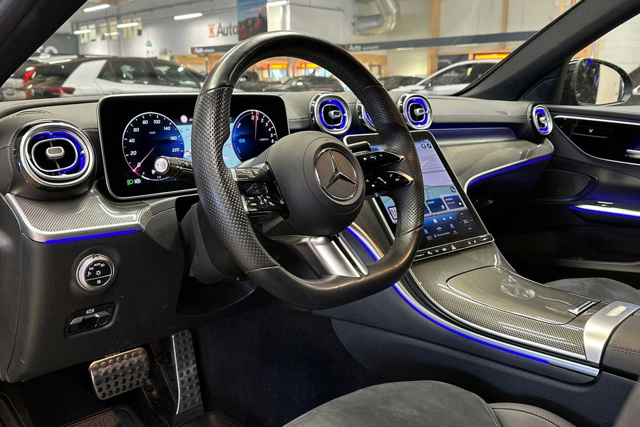 met. musta Mercedes-Benz C 2022 kuva 18.