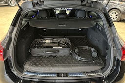 met. musta Mercedes-Benz C 2022 kuva 31.