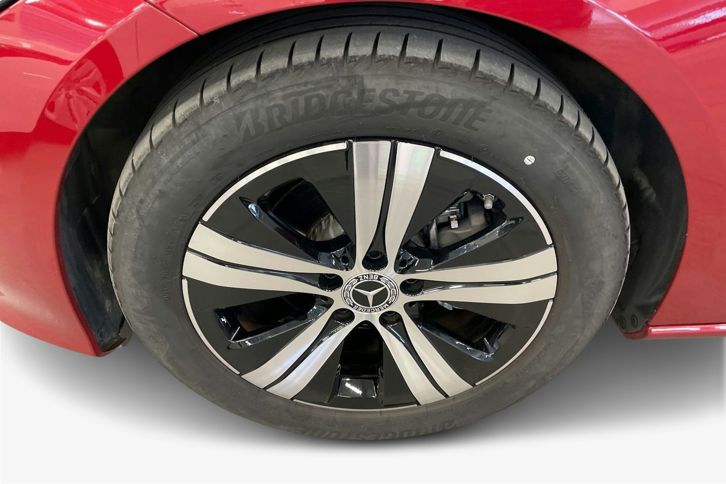 met. punainen Mercedes-Benz C 2022 kuva 11.