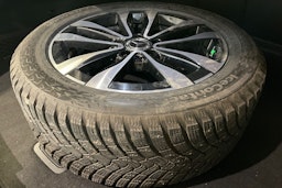 met. punainen Mercedes-Benz C 2022 kuva 13.