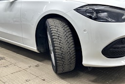 valkoinen Mercedes-Benz C 2022 kuva 12.