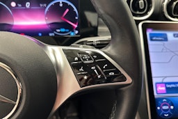 valkoinen Mercedes-Benz C 2022 kuva 14.