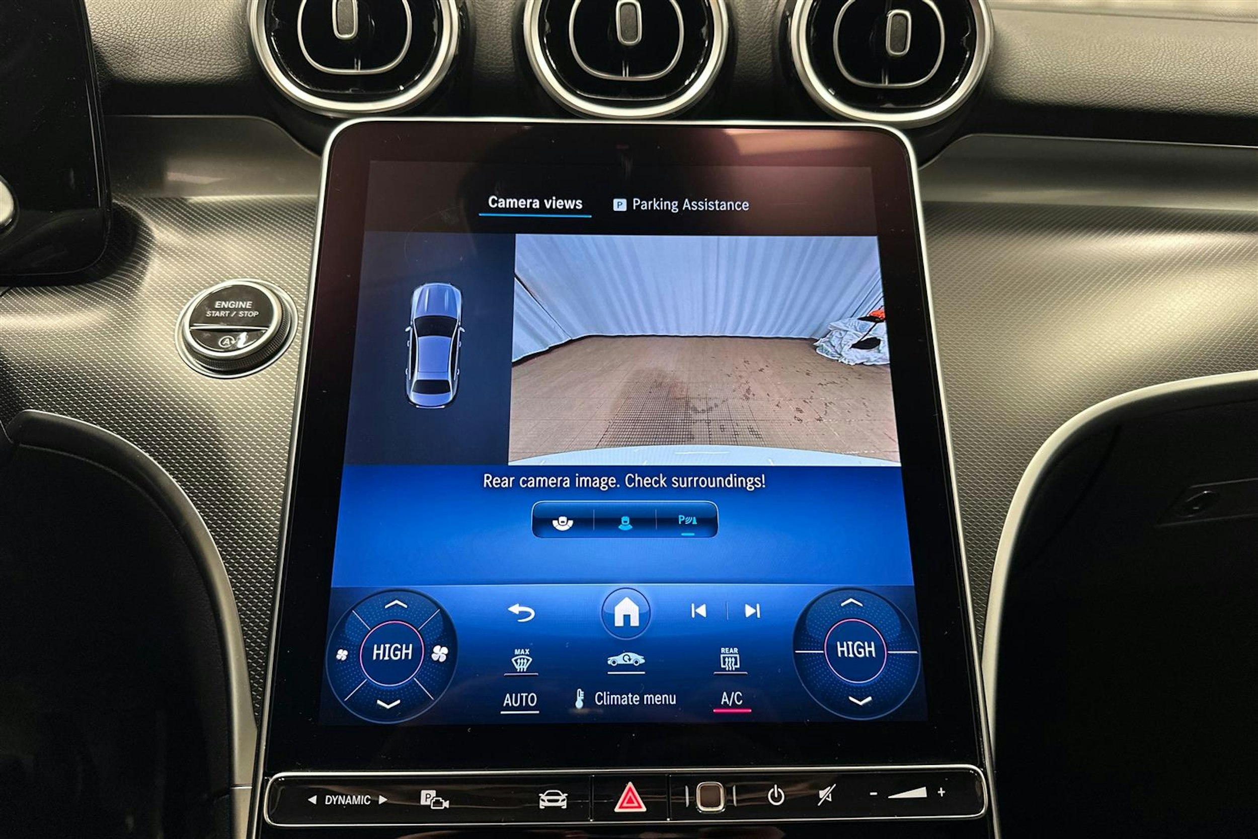 valkoinen Mercedes-Benz C 2022 kuva 19.