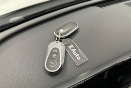 valkoinen Mercedes-Benz C 2022 kuva 25.