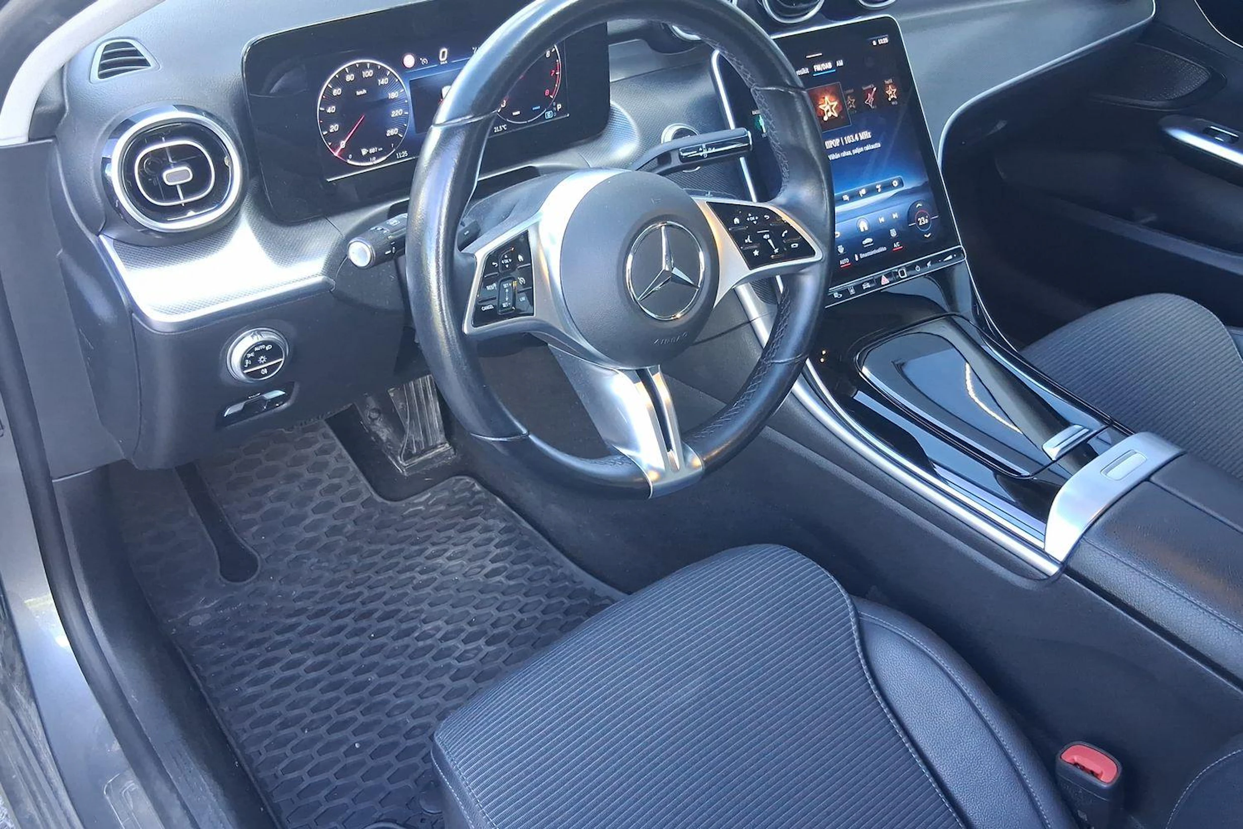 met. harmaa Mercedes-Benz C 2022 kuva 3.