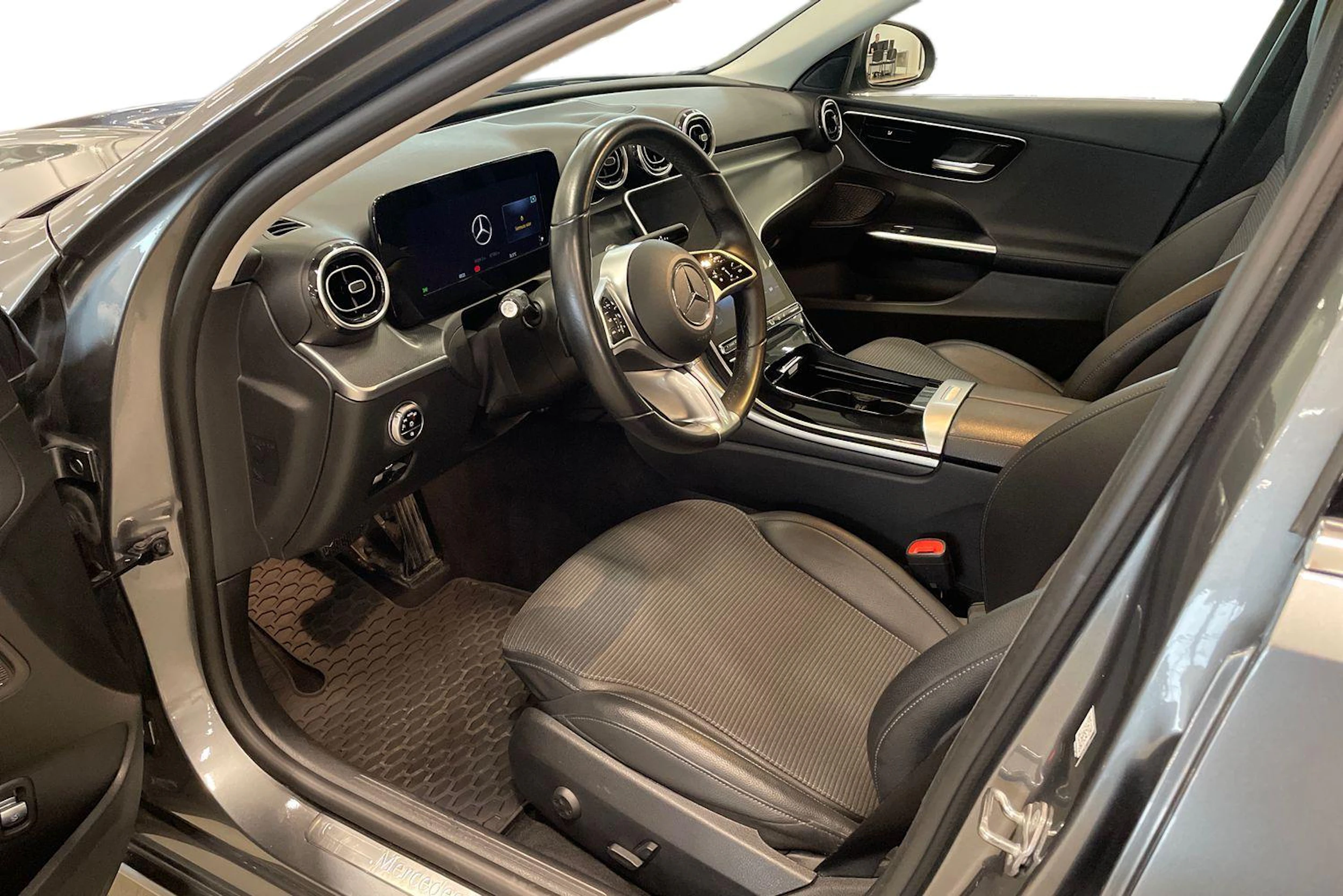 met. harmaa Mercedes-Benz C 2022 kuva 7.