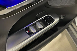 met. harmaa Mercedes-Benz C 2022 kuva 32.