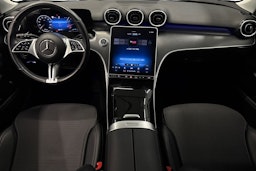 vihreä Mercedes-Benz C 2022 kuva 9.