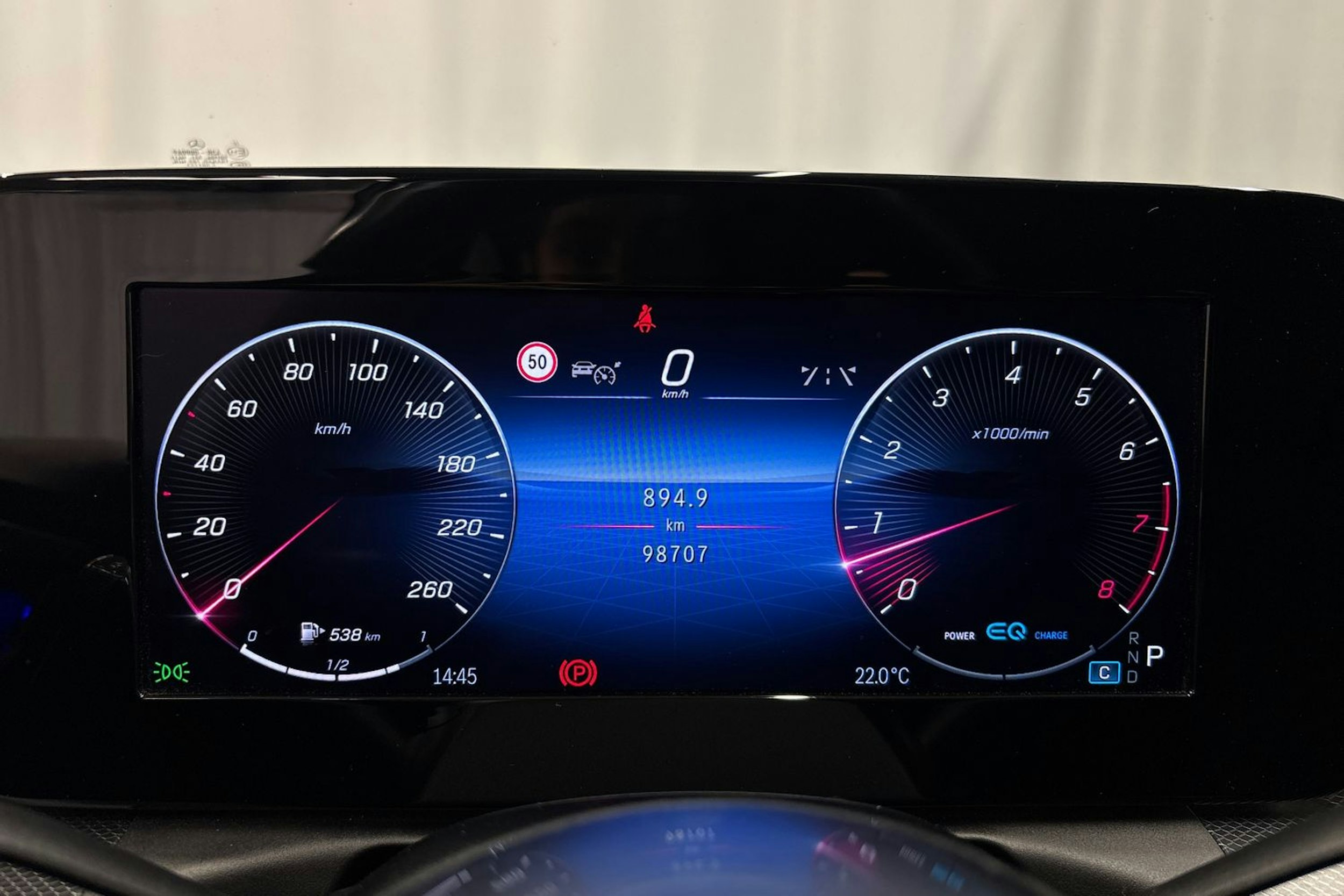 vihreä Mercedes-Benz C 2022 kuva 20.