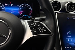 vihreä Mercedes-Benz C 2022 kuva 23.