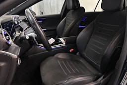 sininen Mercedes-Benz C 2022 kuva 14.
