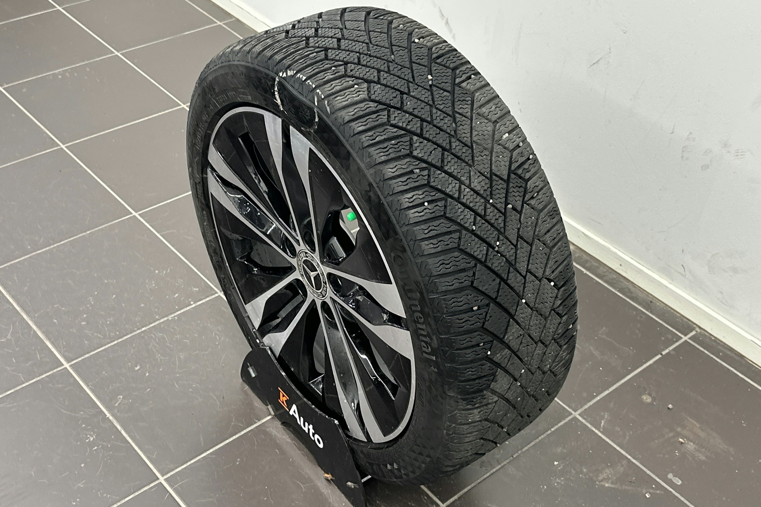 sininen Mercedes-Benz C 2022 kuva 27.