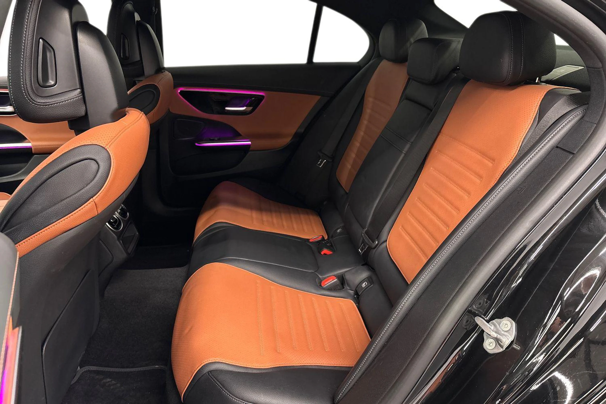 musta Mercedes-Benz C 2022 kuva 8.