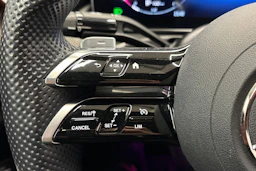 musta Mercedes-Benz C 2022 kuva 15.