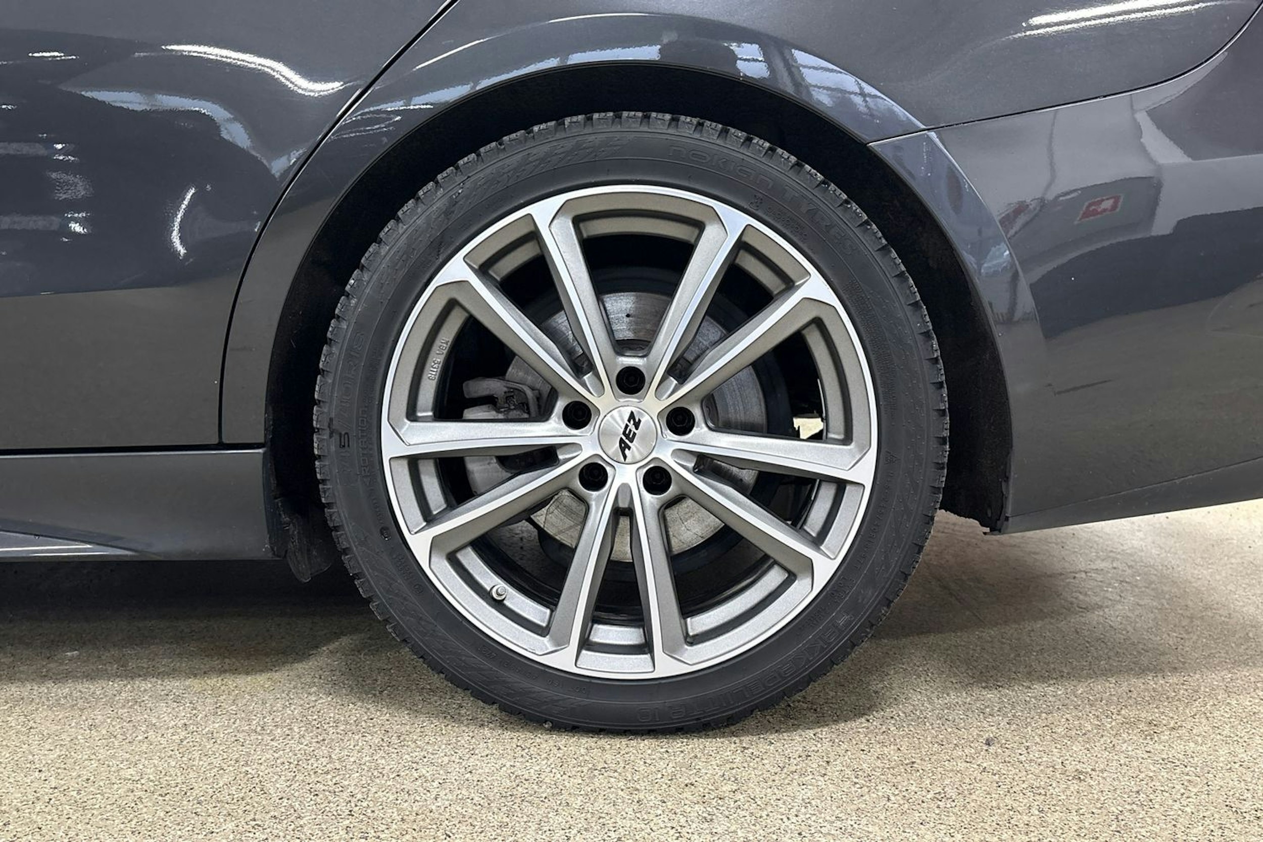 Harmaa Mercedes-Benz C 2022 kuva 10.