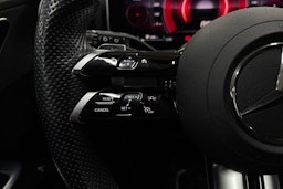 Harmaa Mercedes-Benz C 2022 kuva 13.