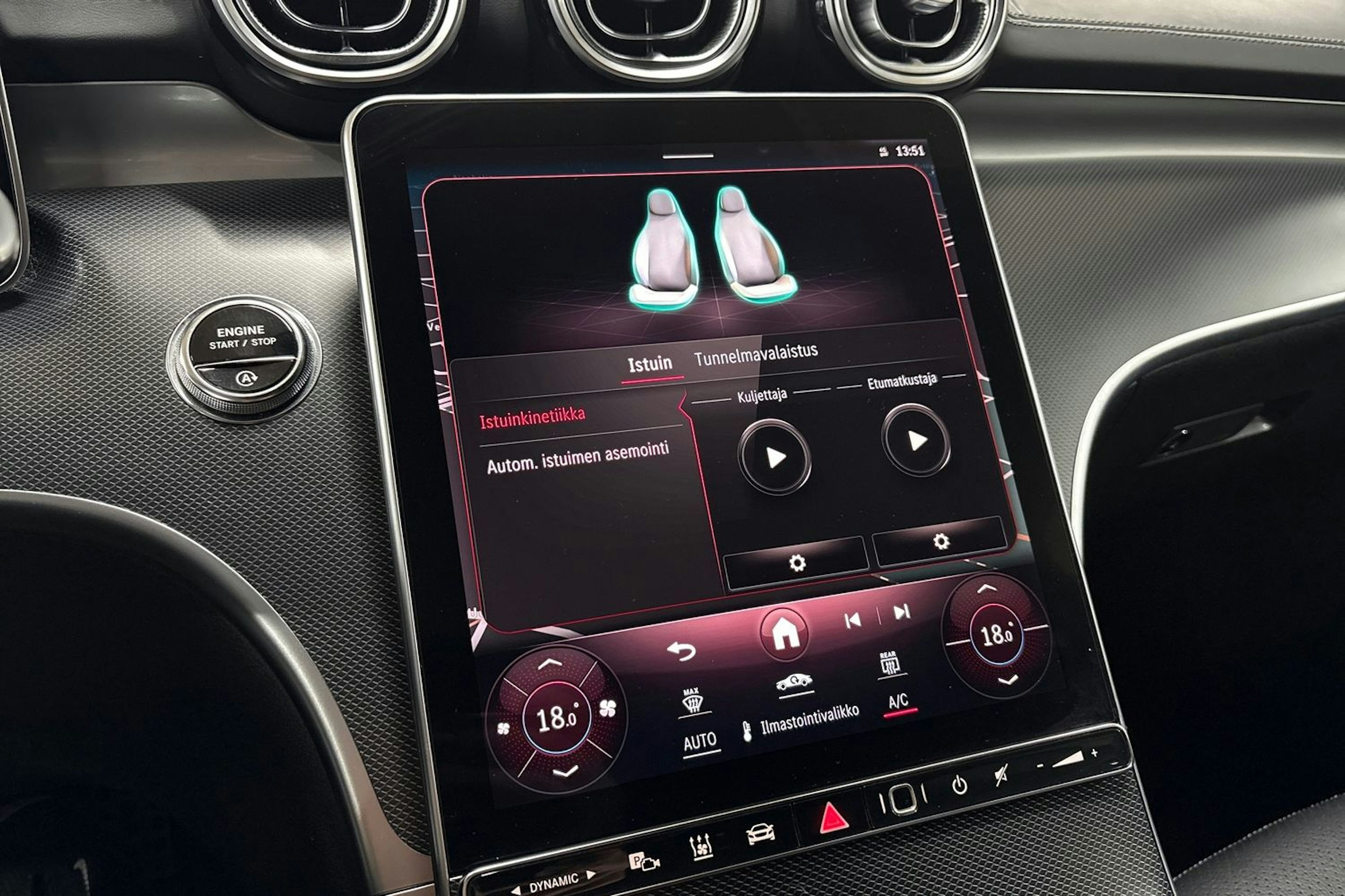 Harmaa Mercedes-Benz C 2022 kuva 17.