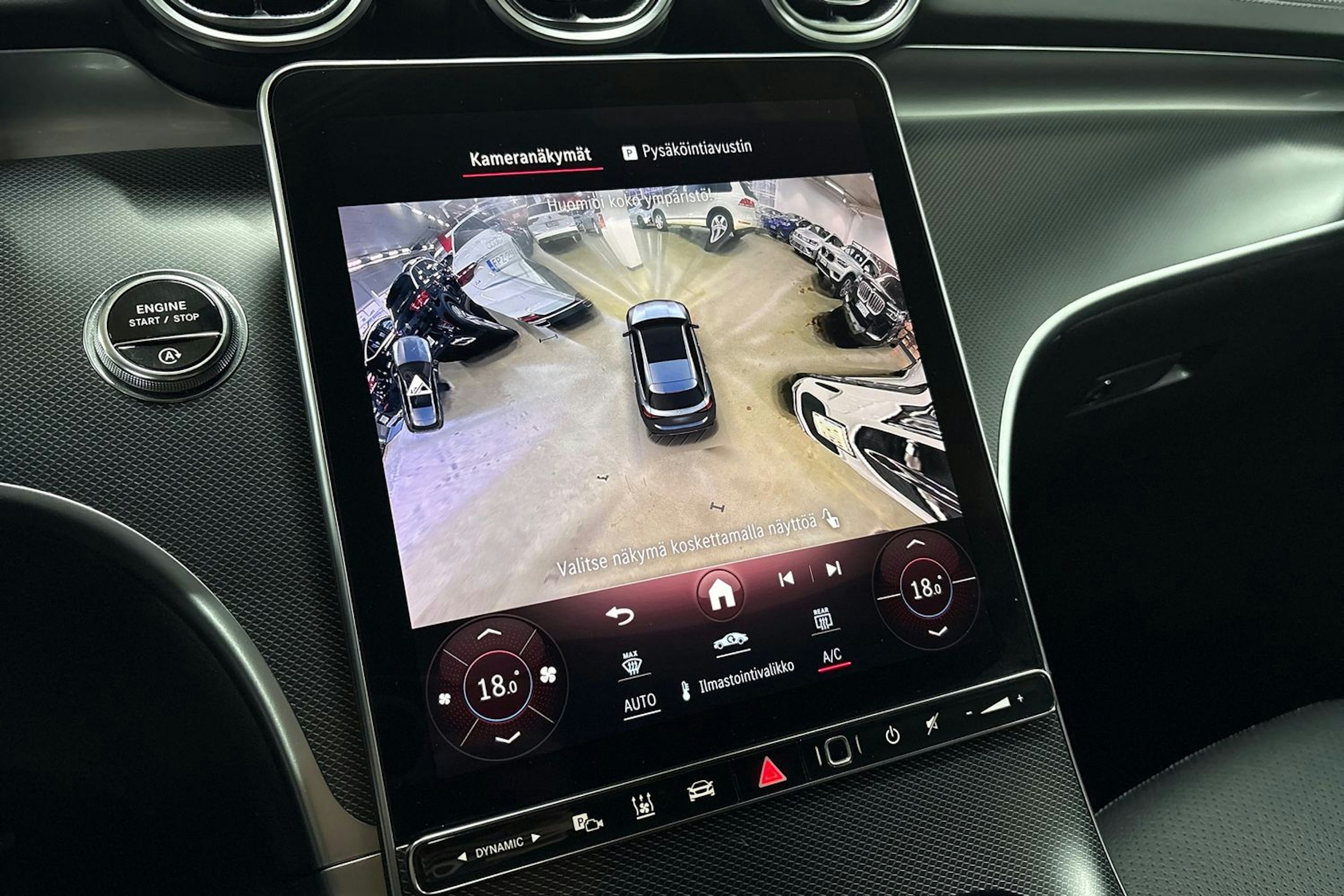 Harmaa Mercedes-Benz C 2022 kuva 19.