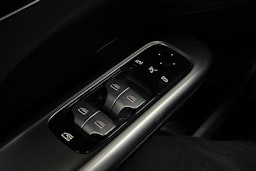 Harmaa Mercedes-Benz C 2022 kuva 23.