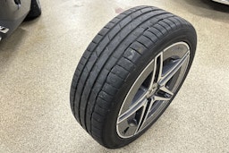 Harmaa Mercedes-Benz C 2022 kuva 30.