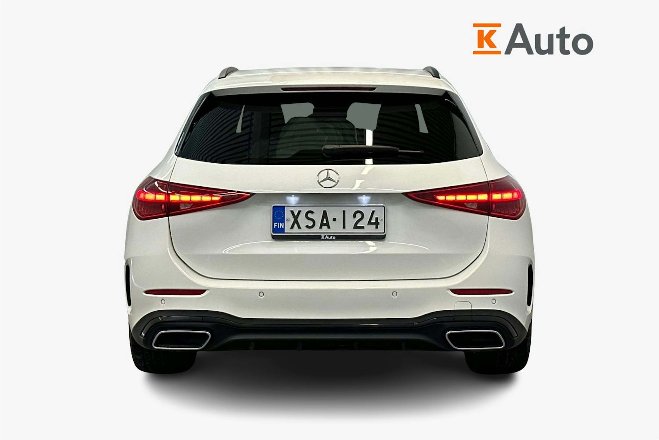 valkoinen Mercedes-Benz C 2022 kuva 3.