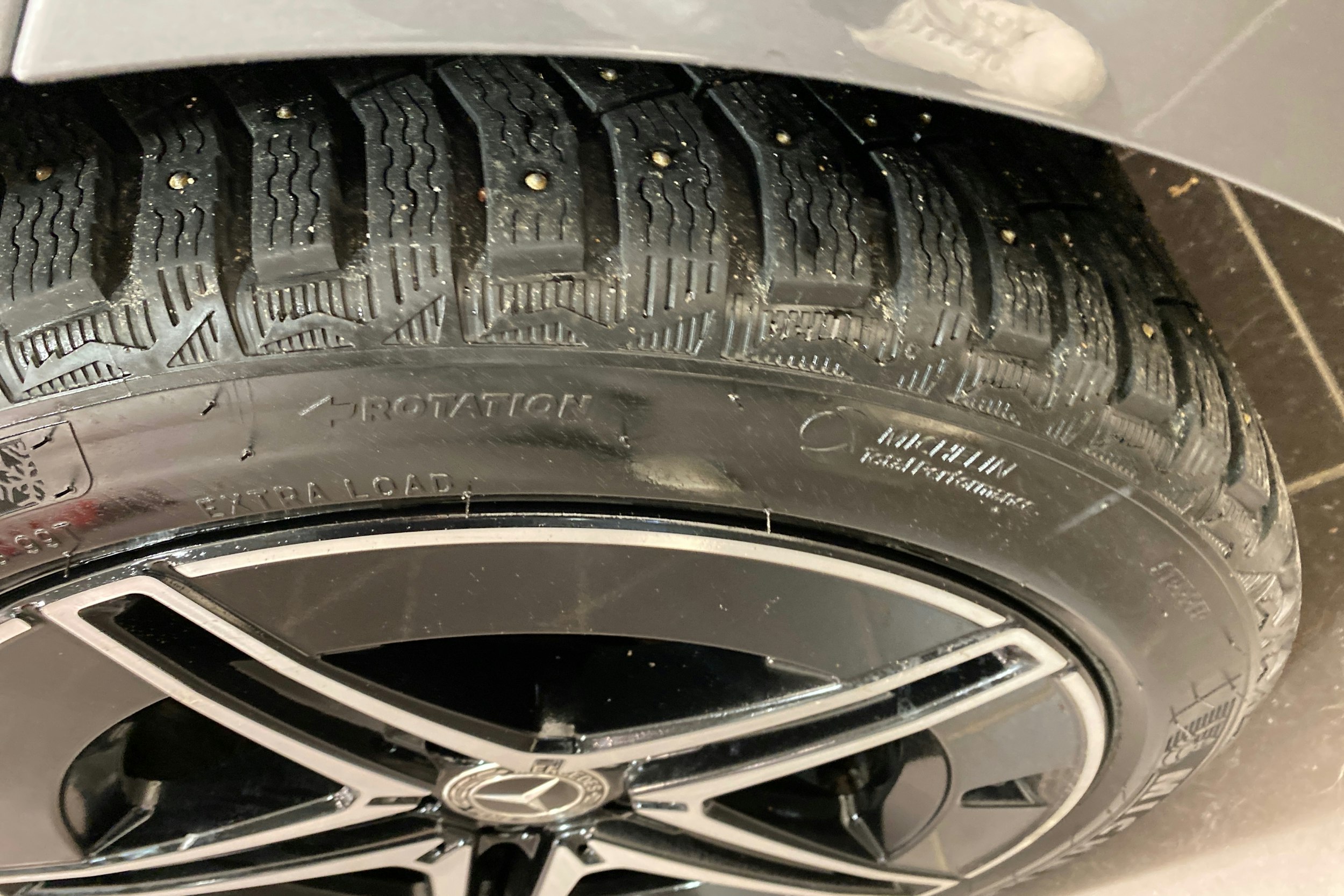 harmaa Mercedes-Benz C 2022 kuva 13.