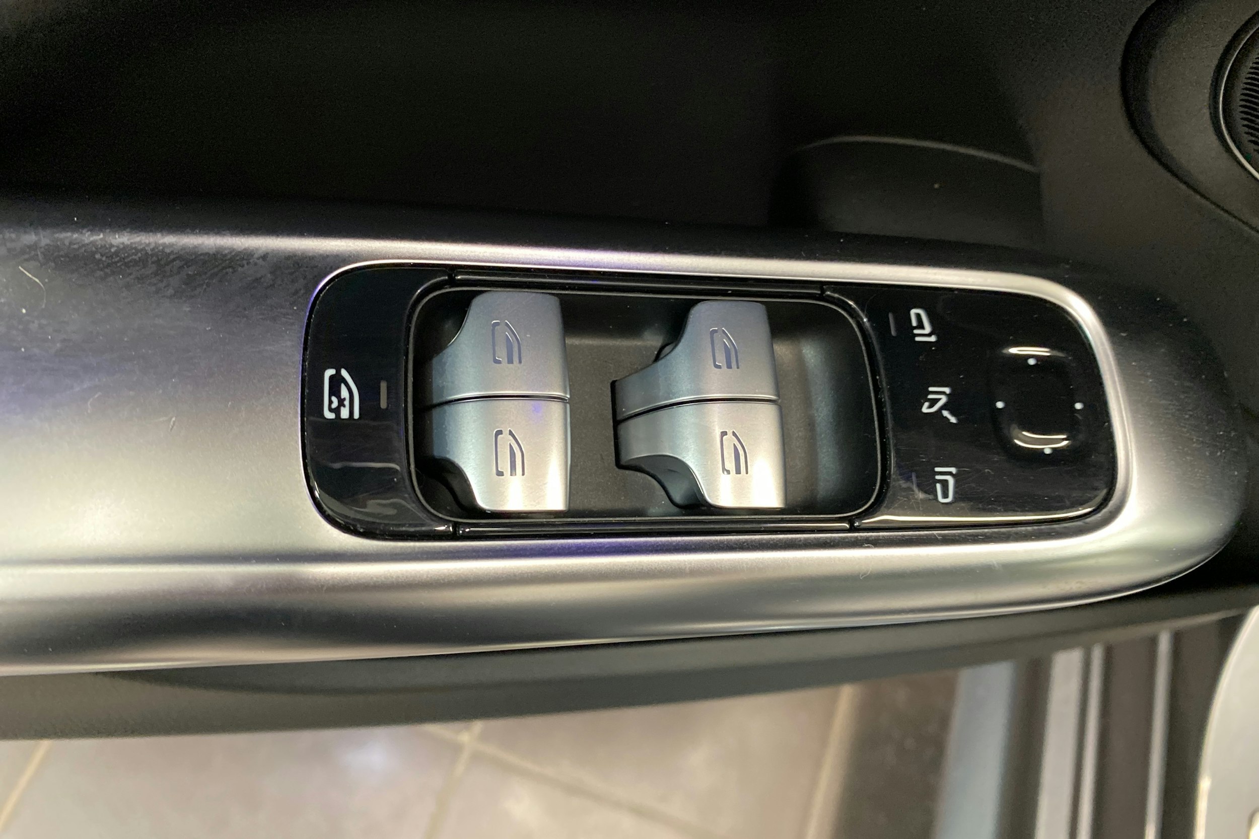 harmaa Mercedes-Benz C 2022 kuva 18.