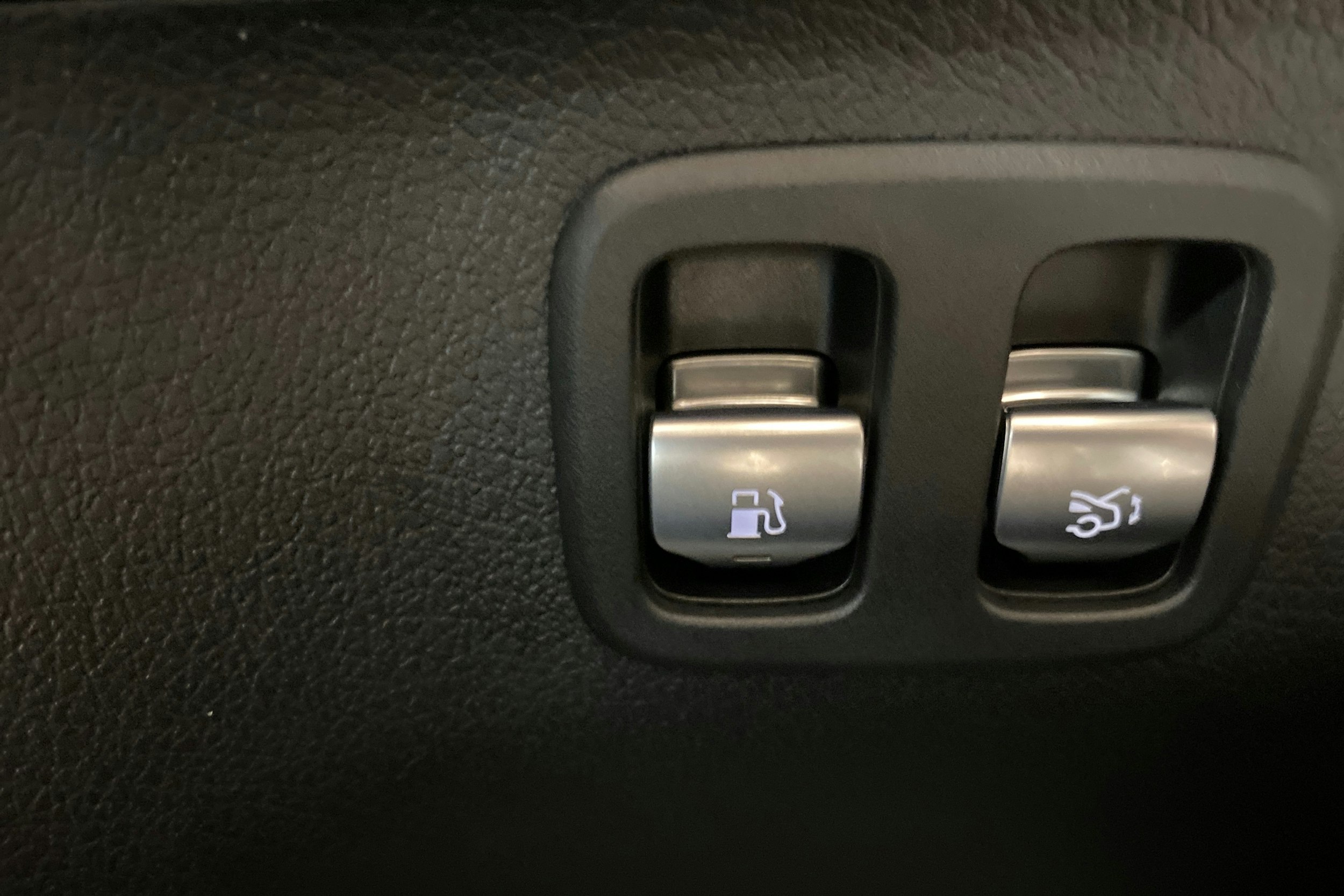 harmaa Mercedes-Benz C 2022 kuva 19.