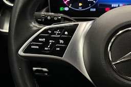 musta Mercedes-Benz C 2023 kuva 21.