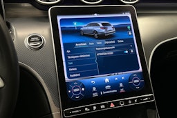 musta Mercedes-Benz C 2023 kuva 27.