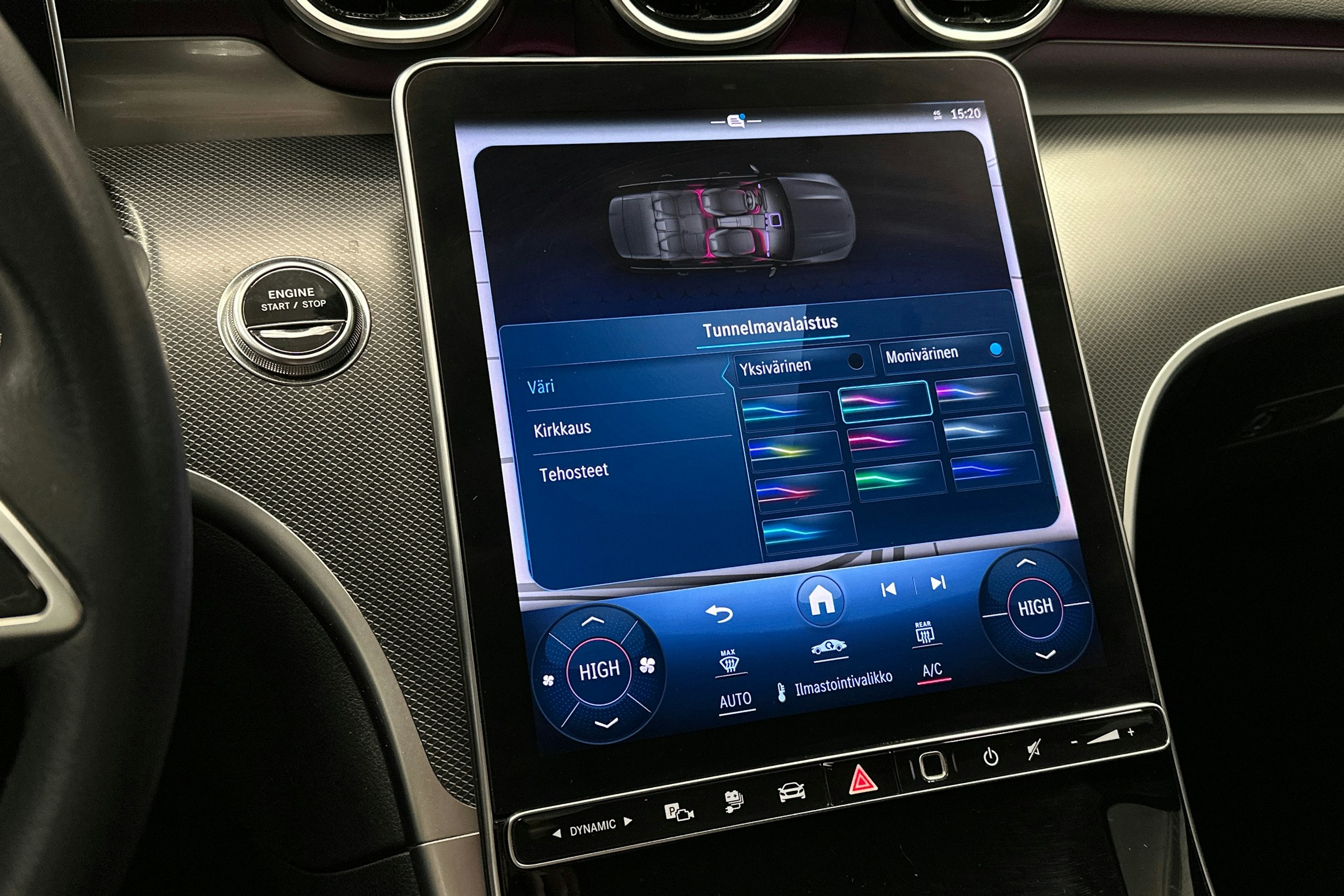 musta Mercedes-Benz C 2023 kuva 30.