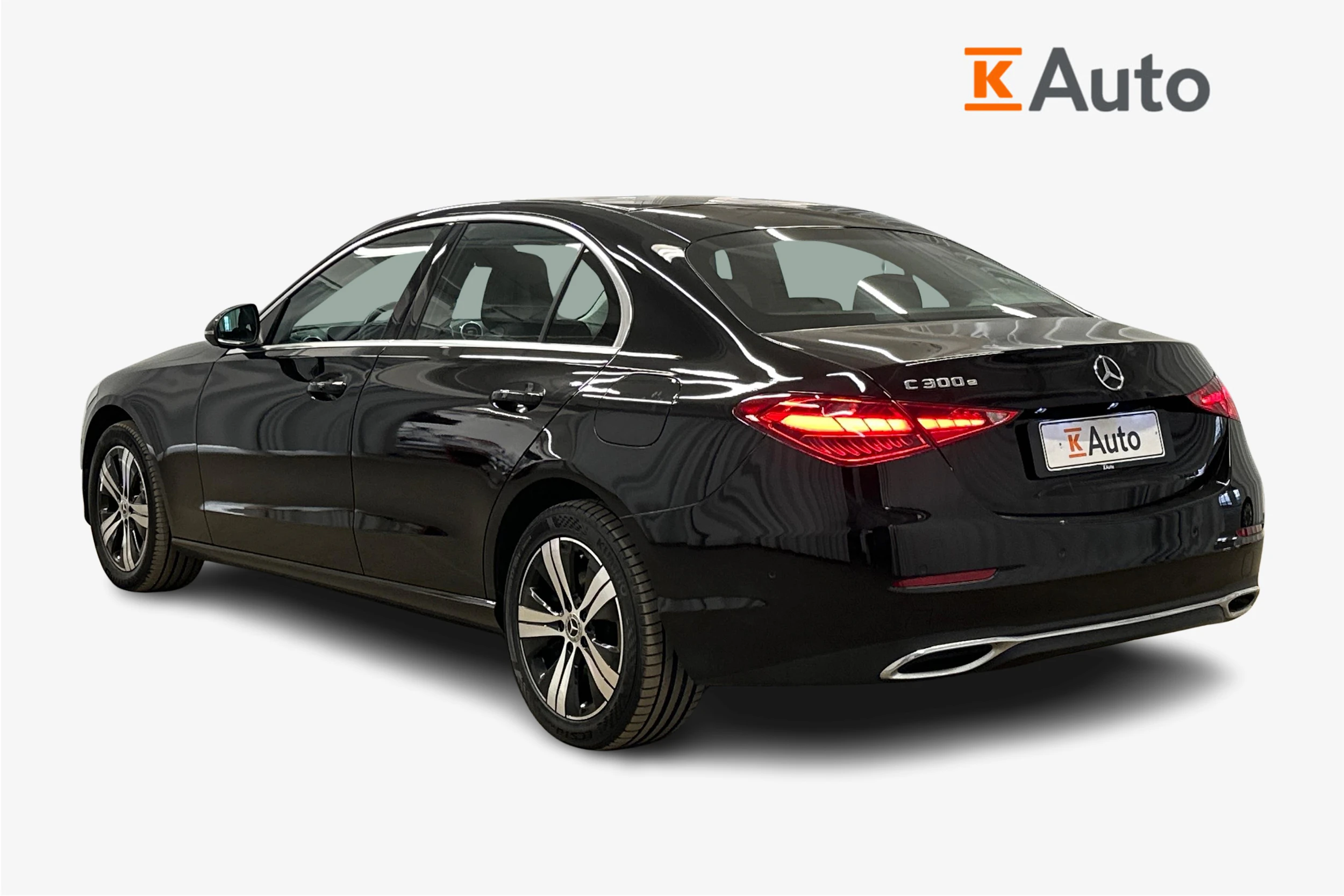 musta Mercedes-Benz C 2023 kuva 3.