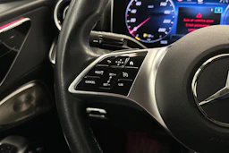 musta Mercedes-Benz C 2023 kuva 22.