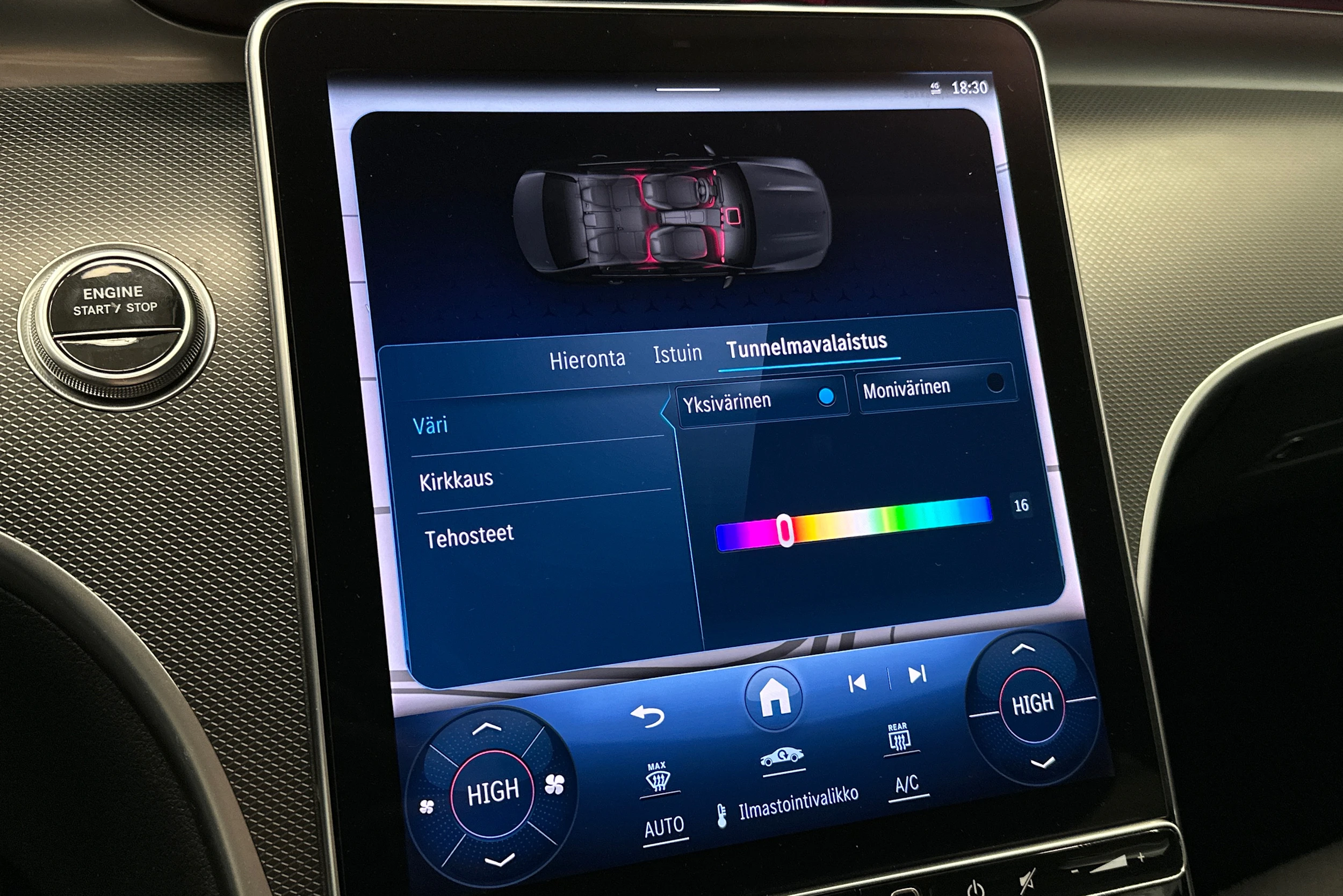 musta Mercedes-Benz C 2023 kuva 29.