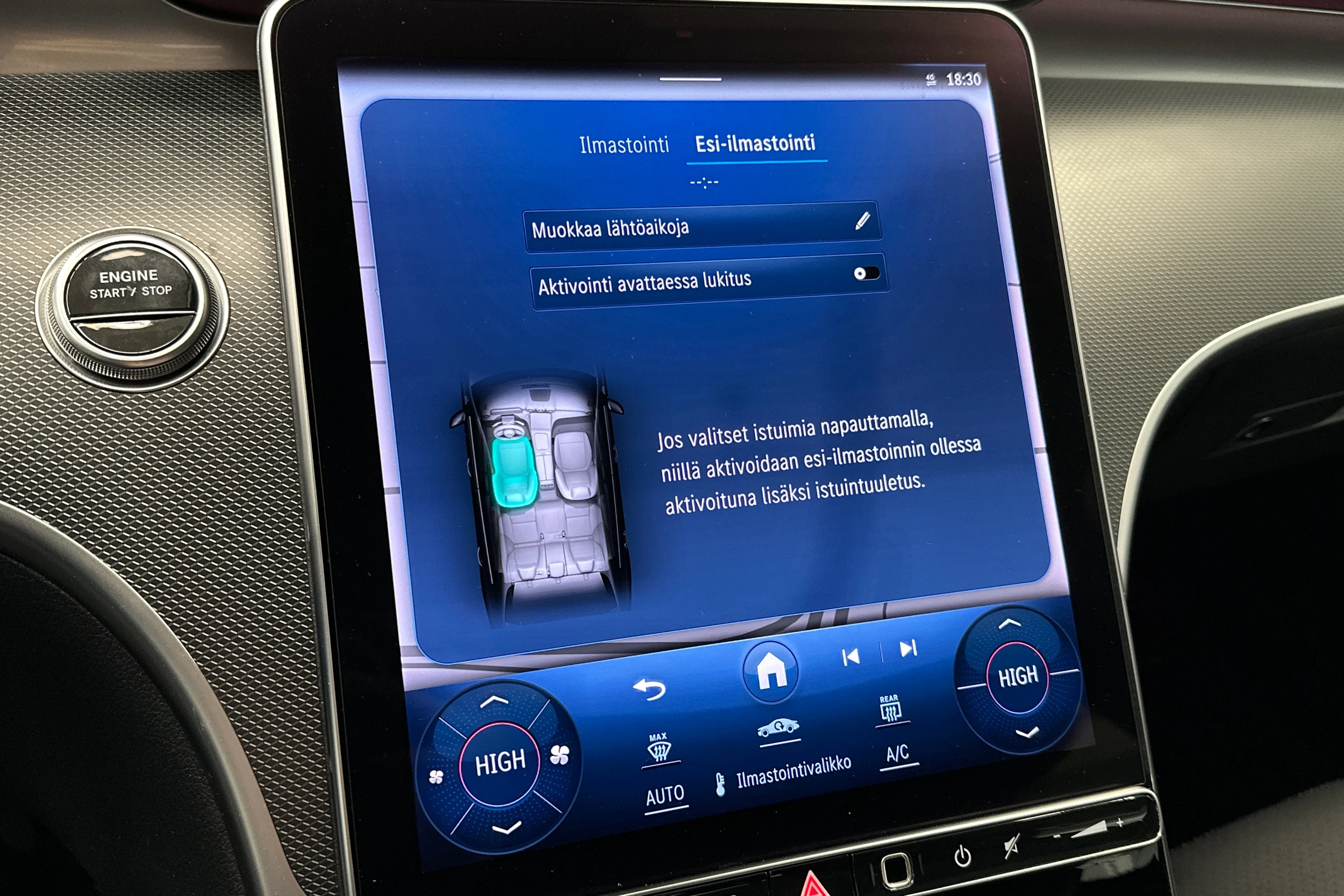 musta Mercedes-Benz C 2023 kuva 32.