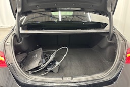 musta Mercedes-Benz C 2023 kuva 13.