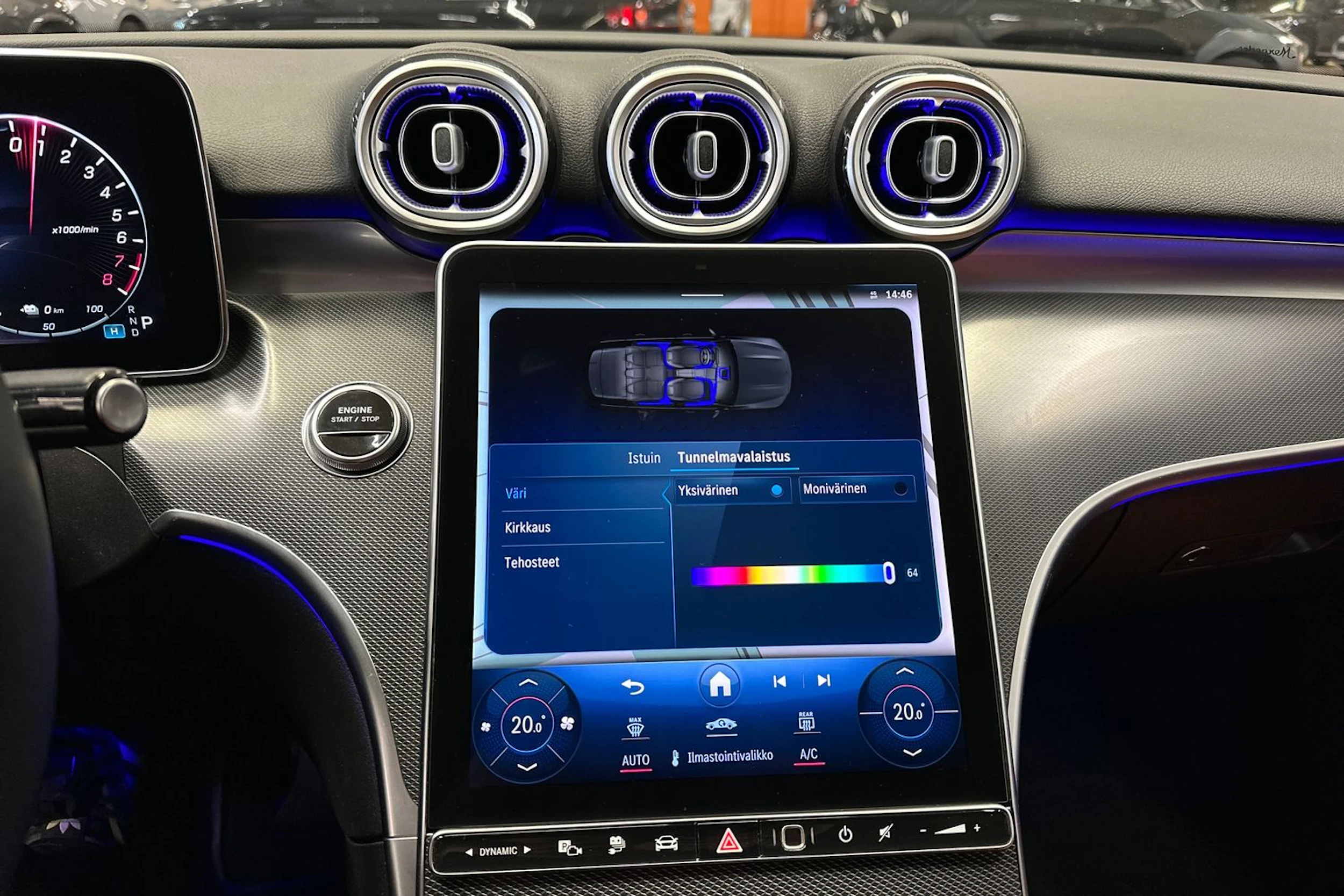 harmaa Mercedes-Benz C 2023 kuva 17.