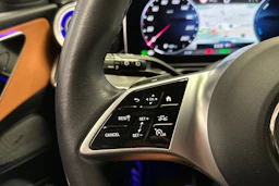 harmaa Mercedes-Benz C 2023 kuva 22.