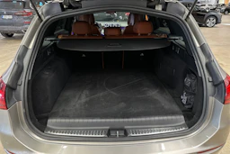 harmaa Mercedes-Benz C 2023 kuva 27.