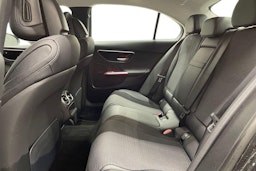 musta Mercedes-Benz C 2023 kuva 10.