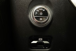 musta Mercedes-Benz C 2023 kuva 21.