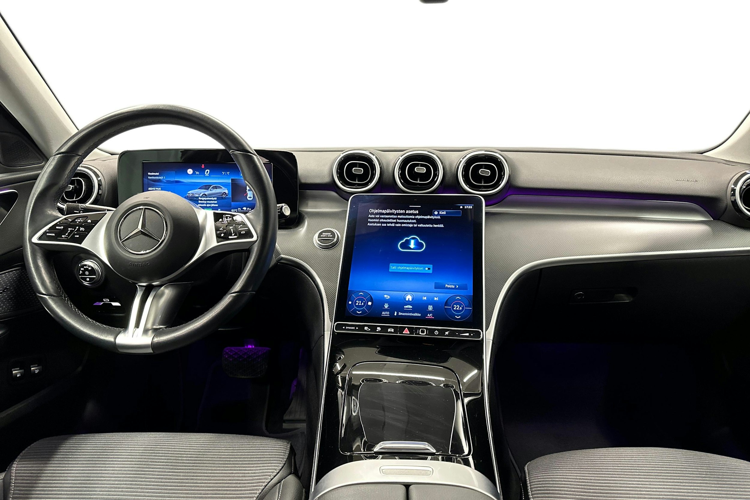 musta Mercedes-Benz C 2023 kuva 9.