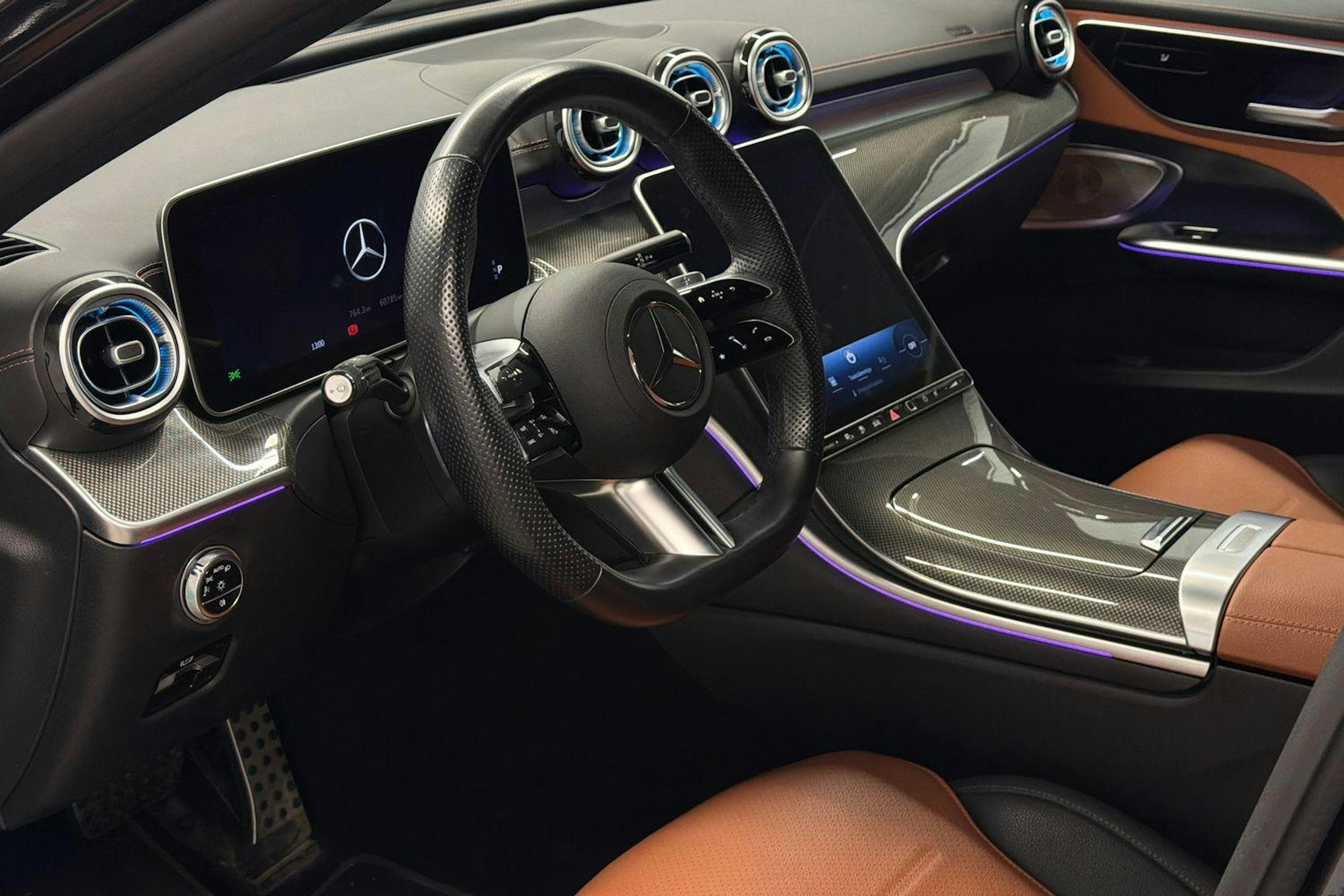 harmaa Mercedes-Benz C 2023 kuva 7.